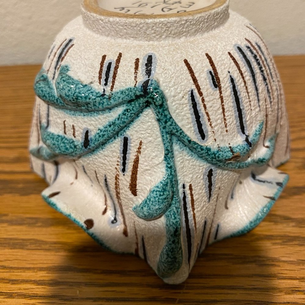 E&R Italian Tuscan Style Leafy Ceramic Pottery Planter White Granulated Finish - Picture 8 of 14